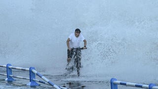סופה סופת טייפון ב מזרח סין מחוז שאנדונג