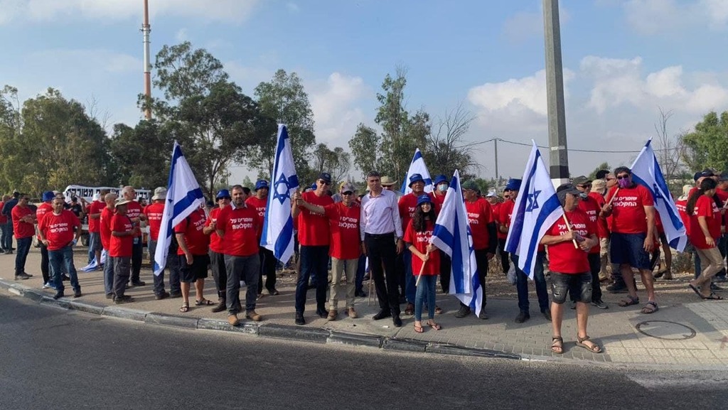 צומת עין יהב (צילום: אסי ניר) צומת עין יהב