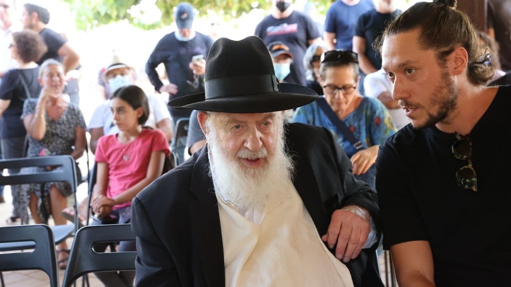 אורי זוהר (צילון: מוטי קמחי) אורי זוהר