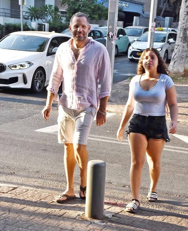בטח שעם כזה אבא