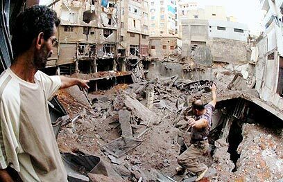 Hezbollah's stronghold in Beirut after an Israeli bombing during Second Lebanon War. Not a trivial attack 