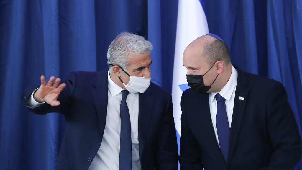 נפתלי בנט יאיר לפיד