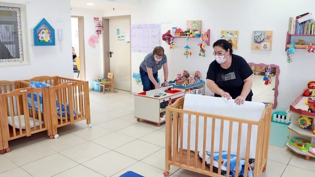 מעון ויצו בתל אביב. גם עובדי המעונות יידרשו להציג תו ירוק (צילום: דנה קופל) היערכות לפתיחת מעון ויצו בתל אביב