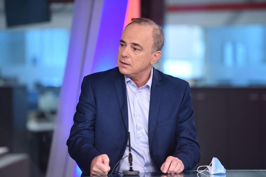 שטייניץ באולפן ynet. "לא לתת למי שלא מחוסן להיכנס לתחבורה ציבורית" (צילום: קובי קואנקס) ריאיון אולפן עם יובל שטייניץ, הליכוד