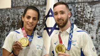 לינוי אשרם, ארטיום דולגופיאט