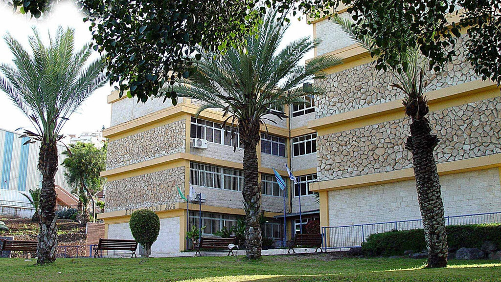 בית ספר עמל נופרים בגליל טבריה