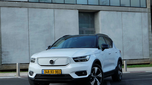 וולוו XC40