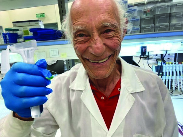ד"ר יורם פלוצקי, ממובילי המומחים בישראל בגנטיקה