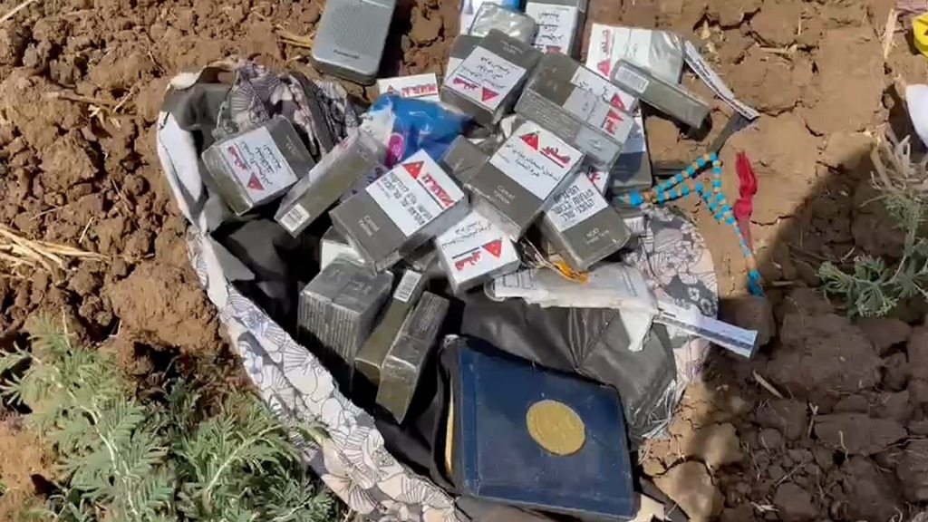 חפציהם של האסירים איהם קממג'י מונאדל אינפיעאת
