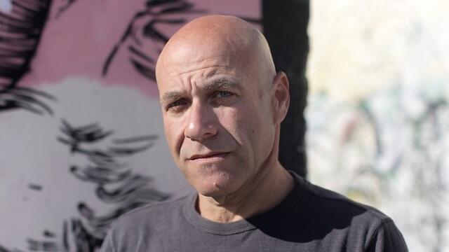 ''איש נעים, לא מתעמת באופן מוגזם, ואוהב אדם''. דביר בנדק (צילום: עמית שעל) ''איש נעים, לא מתעמת באופן מוגזם, ואוהב אדם''. דביר בנדק