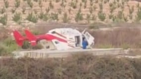 מסוק מגיע לחלץ פצועים מהתאונה (צילום: חדשות בזמן) מסוק מגיע לחלץ פצועים מהתאונה