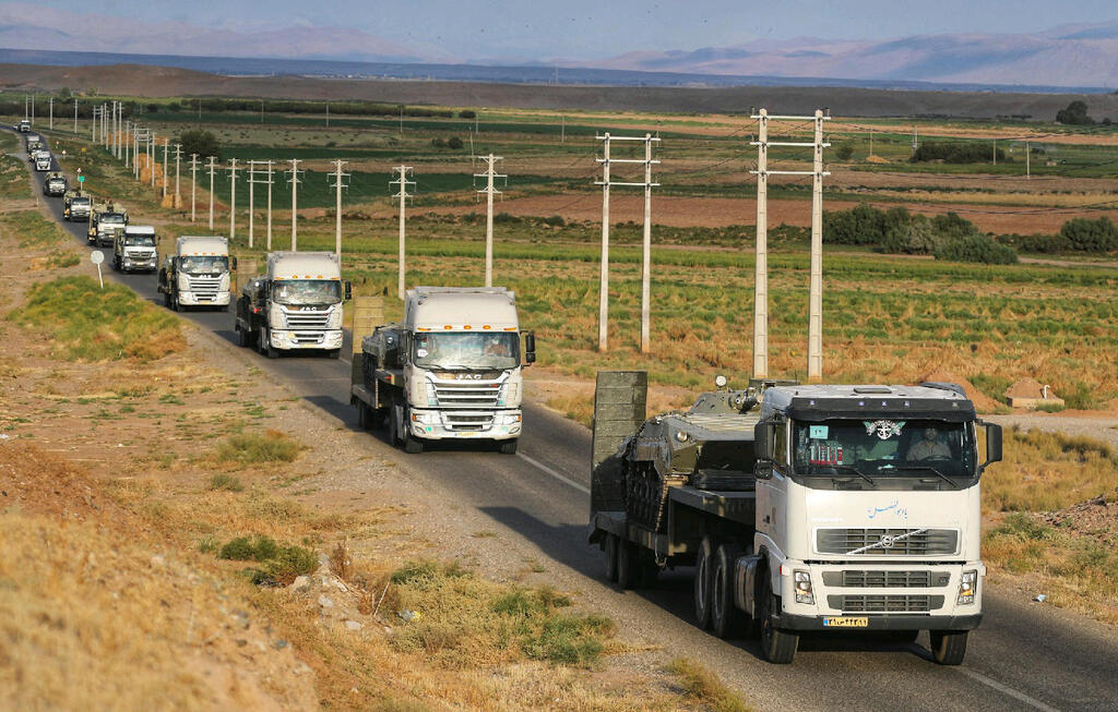 איראן תרגיל צבאי גבול אזרבייג'ן אימונים (צילום: AFP) איראן תרגיל צבאי גבול אזרבייג'ן אימונים