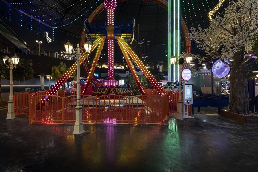 קומת המתקנים: מדע ביוני פוגש את אגדות האחים גרים (צילום: עודד סמדר) מג'יק קאס