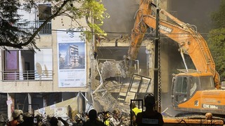 בניין המגורים ברעננה נהרס