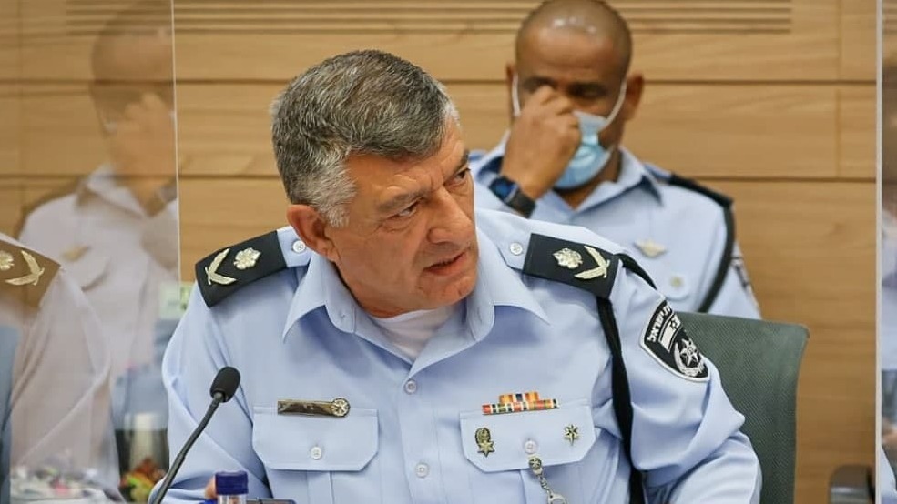 מפקד מחוז דרום במשטרה, ניצב פרץ עמר. "אין סיכוי למי שיזרוק אבן מהכביש לברוח" (צילום: נעם מושקוביץ, דוברות הכנסת) ניצב עמר פרץ מפקד מחוז דרום בדיון הועדה לביטחון פנים