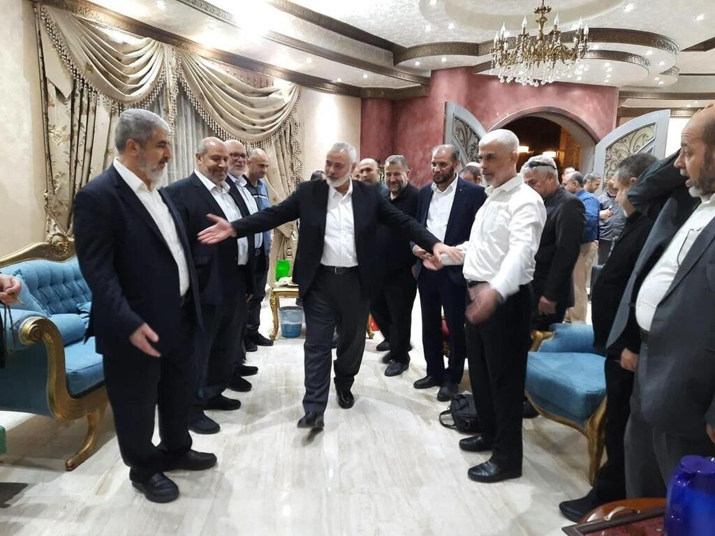 אנשי חמאס בפגישות בקהיר