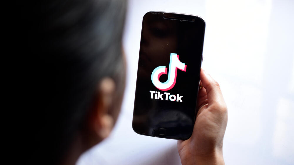 אפליקציית טיקטוק (צילום: shutterstock) אפליקציית טיקטוק