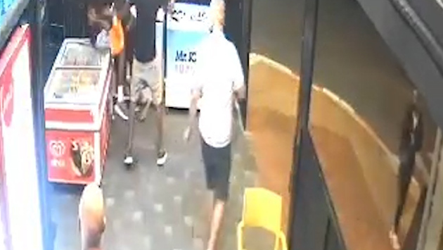 דקרו ופצעו קשה בסופר ביקנעם