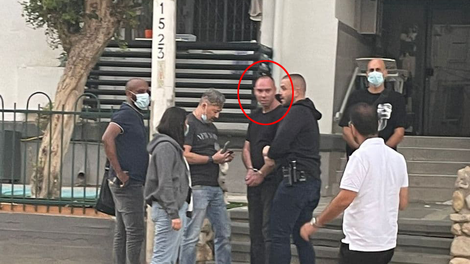 תיעוד ממעצרו של אולסיק איגור אולסיק החשוד באונס הנערה באשדוד
