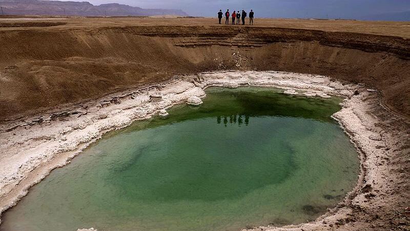 In pictures: famous Dead Sea recedes further each year