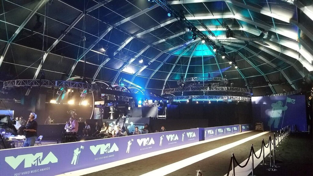 The complex's interior (Photo: IRMAFEERDOME) מתחם התחרות בנמל אילת