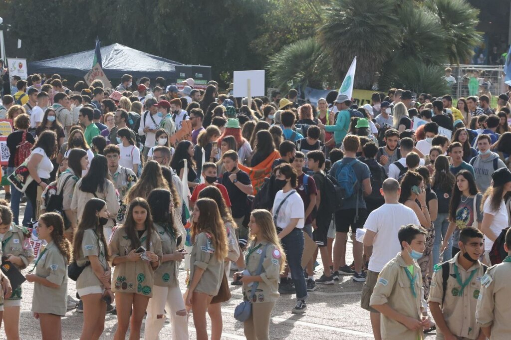 גם חניכי תנועות נוער הגיעו