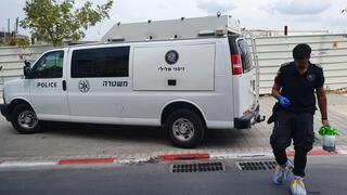 שוטרים בזירה