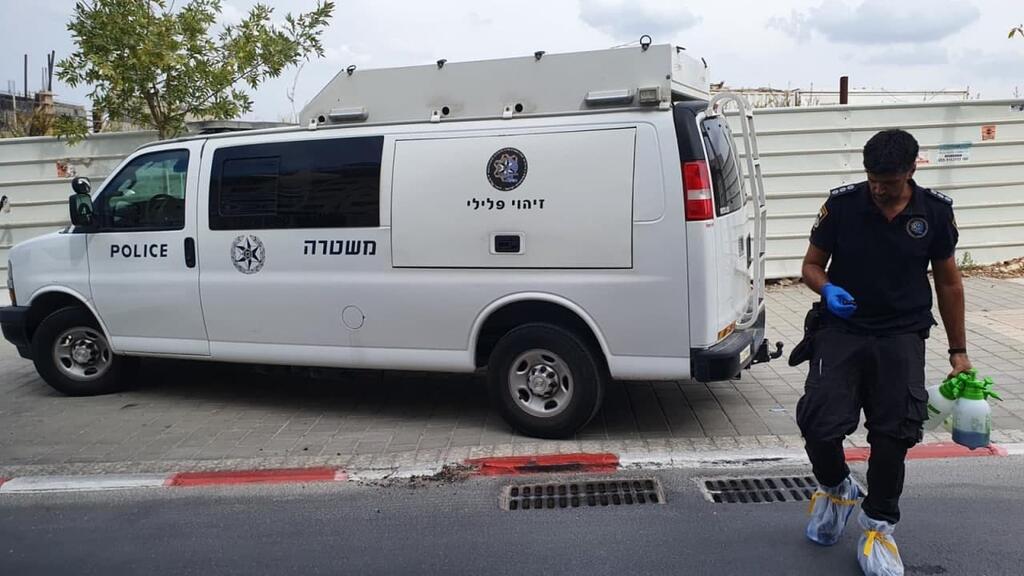 שוטרים בזירה