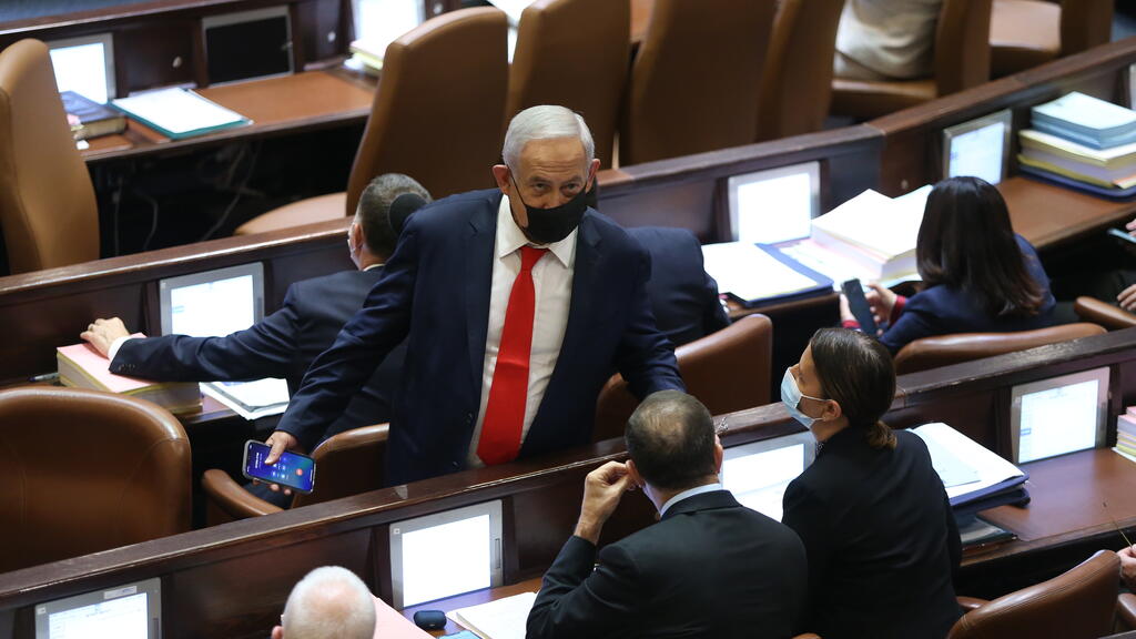 נתניהו. "שלא יטיף לנו איך מנהלים את הדברים" (צילום: עמית שאבי) מליאת הכנסת