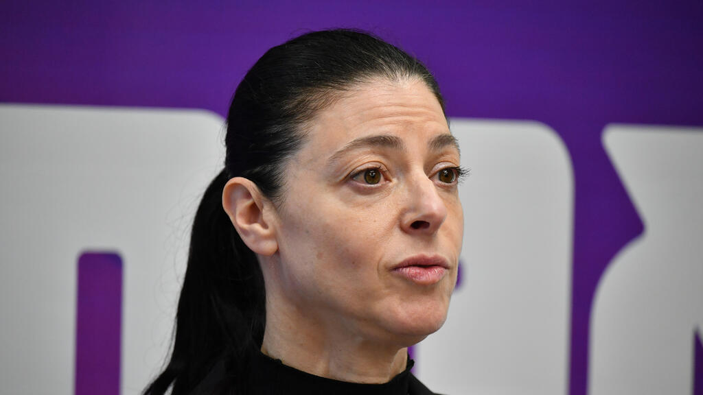 יממה סוערת. מיכאלי (צילום: יואב דודקוביץ') מרב מיכאלי ישיבת סיעה העבודה