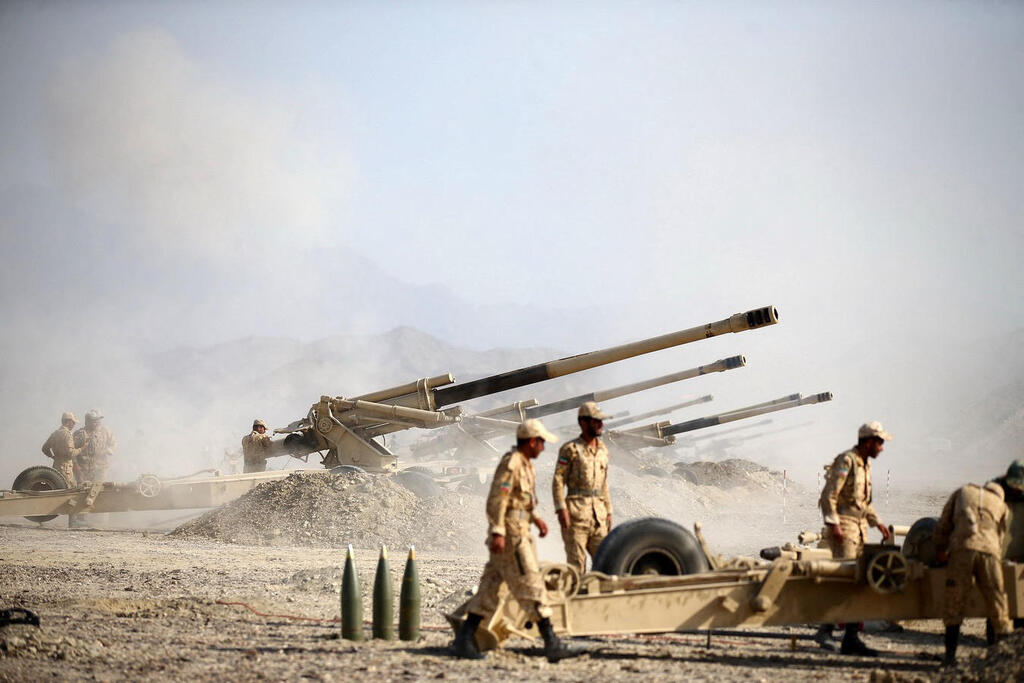 צילום: AFP / IRANIAN ARMY OFFICE תרגיל צבאי של איראן באזור מפרץ עומאן
