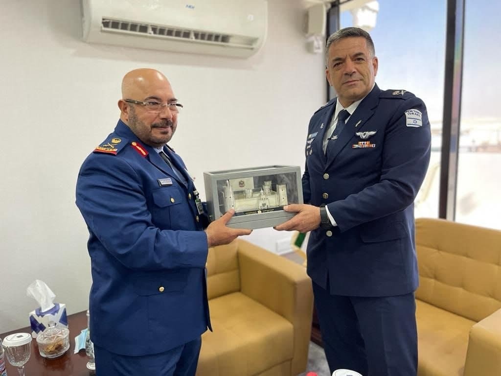 Israeli air chief makes first ever visit to UAE