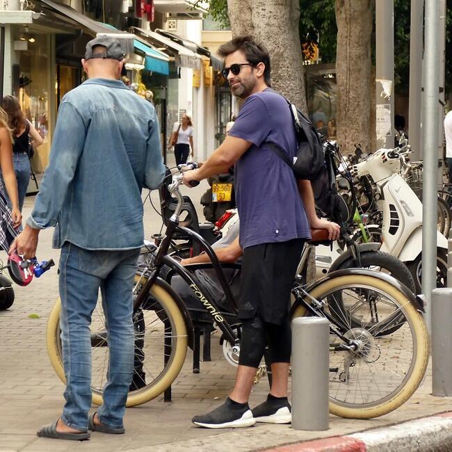 יפה לו סגול (צילום: אמיר מאירי) יפה לו סגול