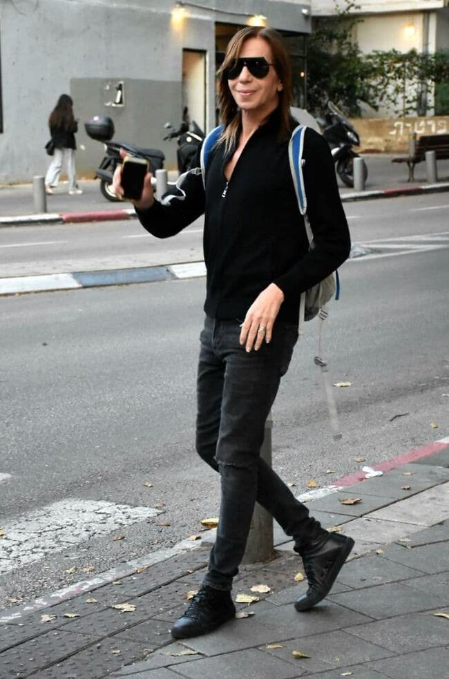 OMG, הוא מחייך אלינו! (צילום: אמיר מאירי) OMG, הוא מחייך אלינו!