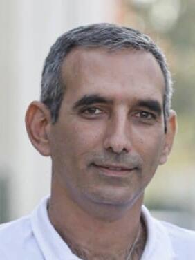 אבי דבוש