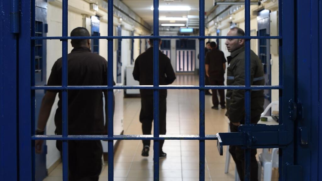 Ktzi'ot Prisonwhere dozens of security prisoners are being held (Photo: Haim Hornstein) אסירים ביטחוניים בכלא קציעות