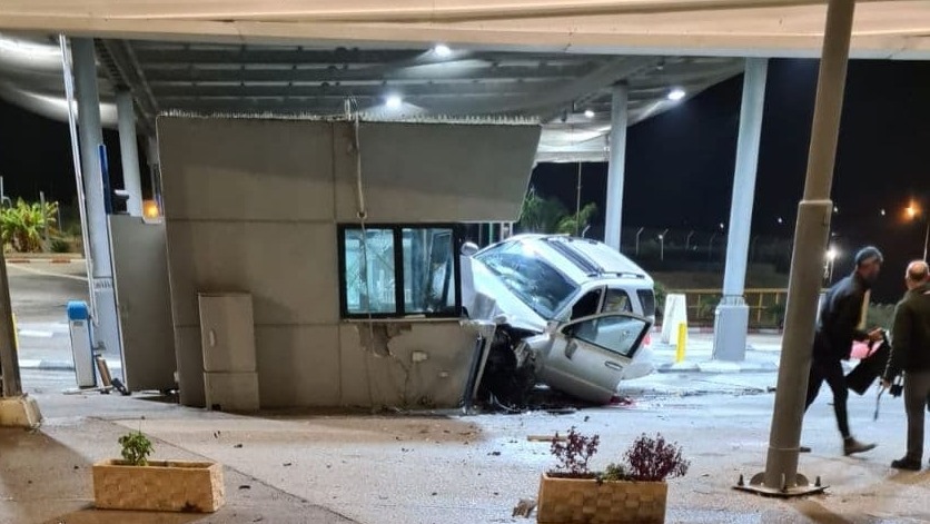 זירת הפיגוע (צילום: רשות המעברים במשרד הביטחון) זירת הפיגוע