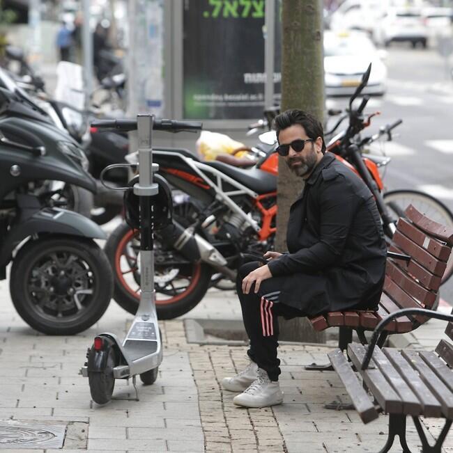 תפסת אותנו על חם