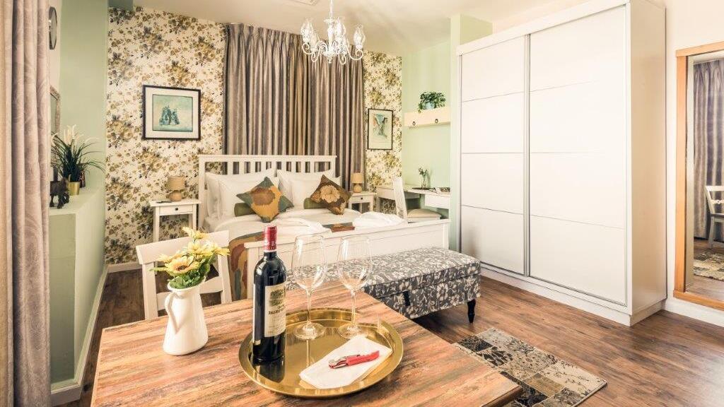 A room at Casa Boutique Hotel in Nahariya (Photo: Anat Dekel) Casa room