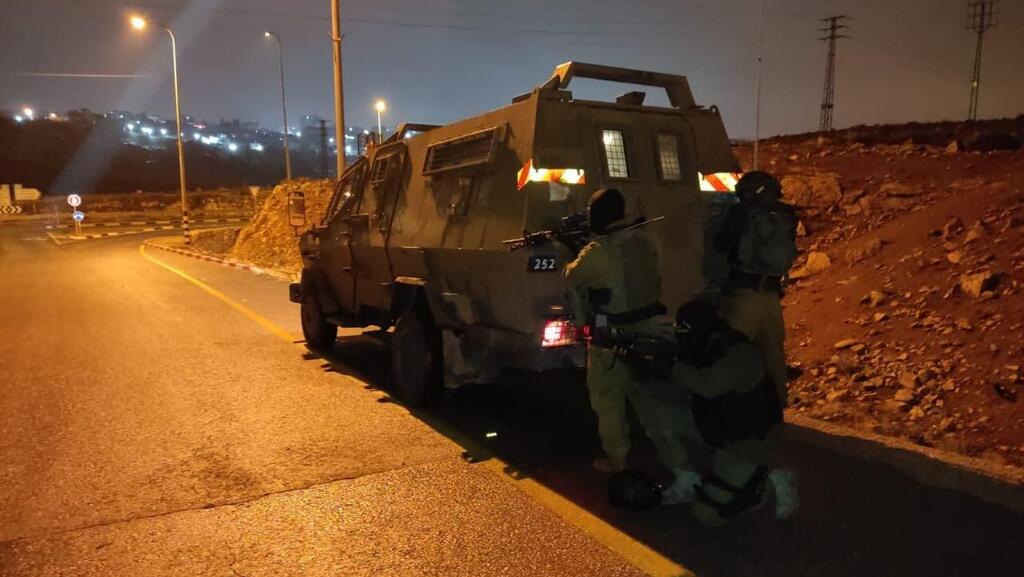 לוחמי צה"ל במרחב בנימין (צילום: TPS) כוחות צה''ל סורקים במרחב בנימין