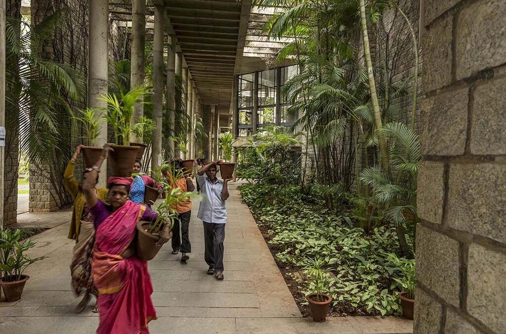 INDIAN INSTITUTE OF MANAGEMENT