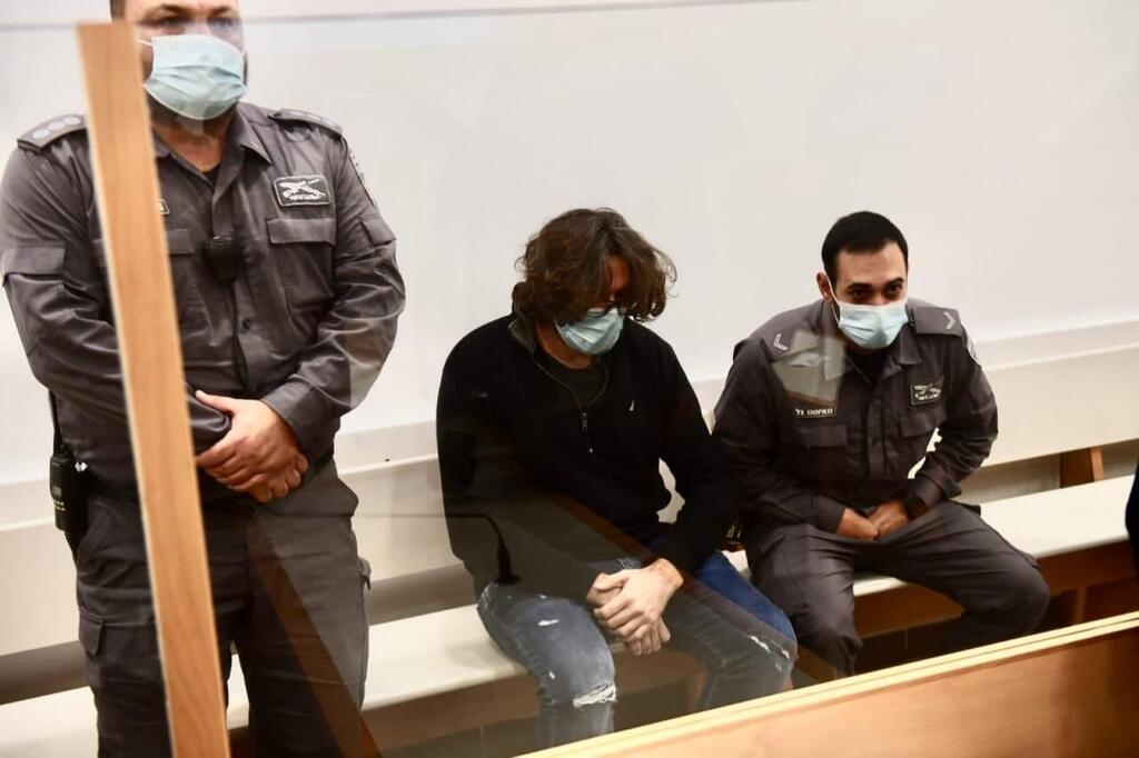 "לא מאמינה לדברי החרטה". הרוצח ברק בן עמי בבית המשפט (צילום: יובל חן) ברק בן עמי בגזר הדין בבית המשפט המחוזי לוד
