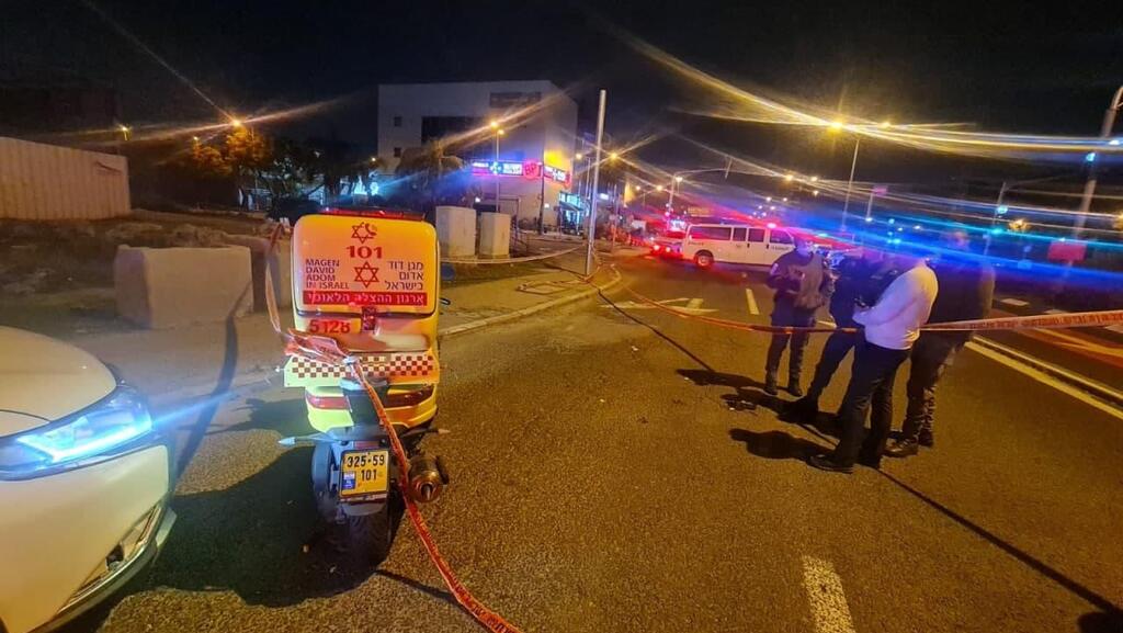 זירת הירי בחיפה (צילום: תיעוד מבצעי מד"א ) זירת האירוע בחיפה