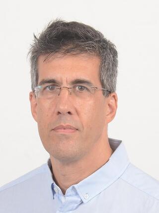 ד"ר דורון מצא