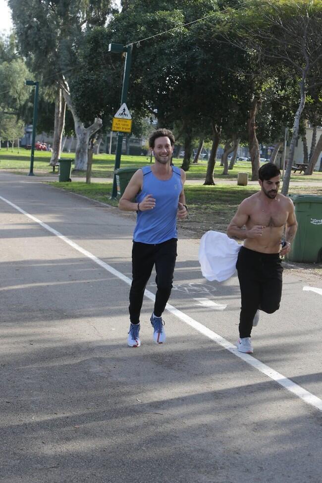 חגג 40 לפני פחות מחודש (צילום: מוטי לבטון) חגג 40 לפני פחות מחודש
