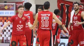 שחקני הפועל ת"א