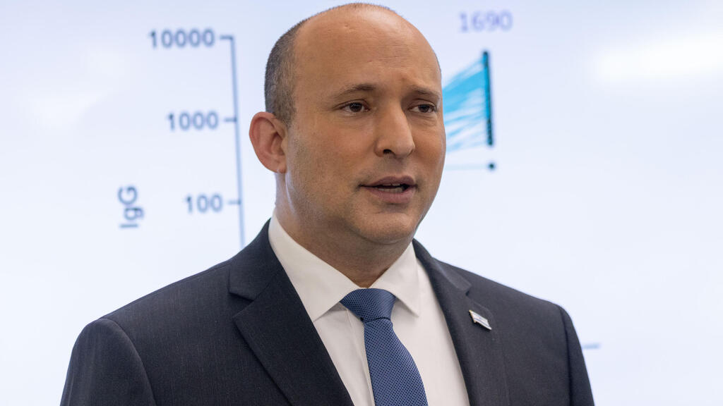 Prime Minister Naftali Bennett (Photo: Ohad Zwigenberg) ביקור נפתלי בנט במרכז הרפואי שיבא תל השומר
