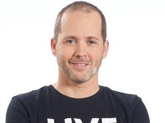 עופר אסיף, סמנכ"ל בכיר לשיווק ופתוח עסקי בחלל תקשורת (צילום: חלל תקשורת) עופר אסיף, סמנכ"ל בכיר לשיווק ופתוח עסקי בחלל תקשורת