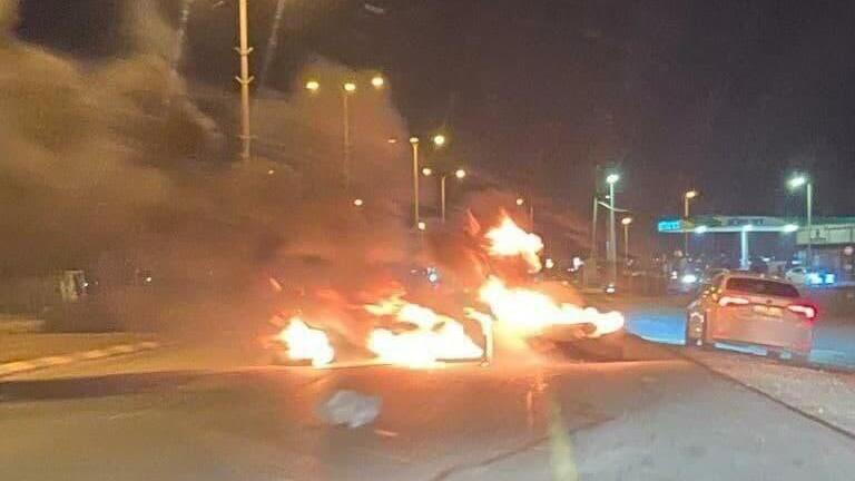 תיעוד מהפרות הסדר בנגב (באדיבות אתר פאנט) תיעוד מהפרות הסדר בשגב שלום