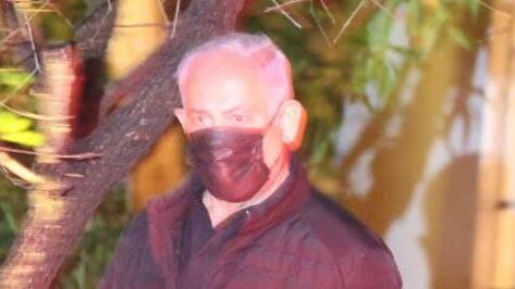 בנימין נתניהו ביציאה מהפגישה